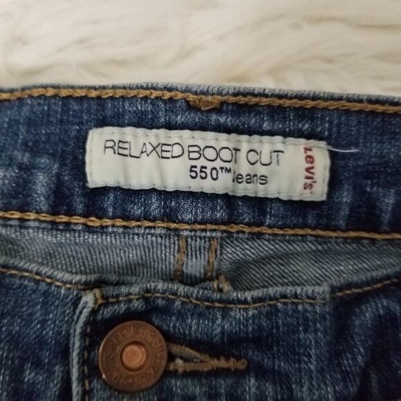 Levi's 550 relaxed boot cut size 10 short - Picture 3 of 4